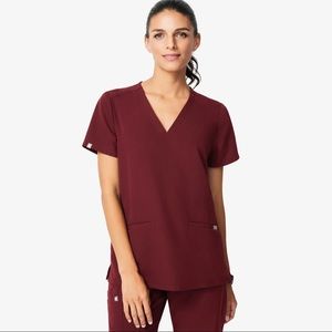 Figs Casma Top in Burgandy Sz XS